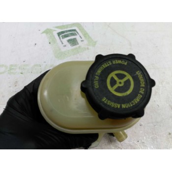 Recambio de deposito servo para ford mondeo berlina (ge) ghia referencia OEM IAM XS713R700AF 1342472 