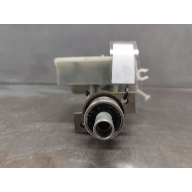 Recambio de bomba freno para peugeot 206 berlina xt referencia OEM IAM 310006 BOSCH 3