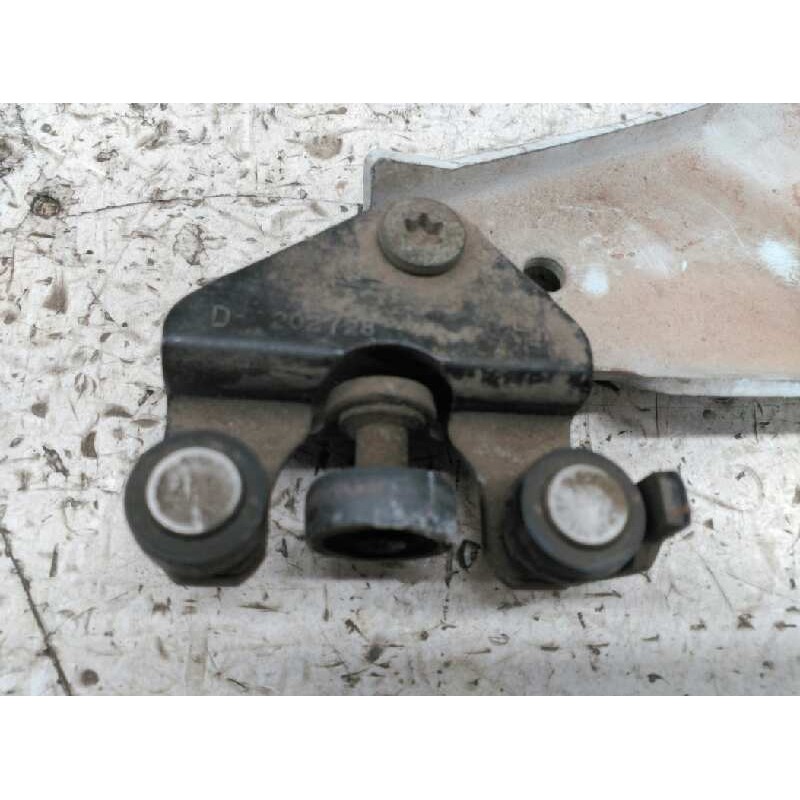 Recambio de bisagra puerta corredera para renault kangoo (f/kc0) alize referencia OEM IAM  INFERIOR DERECHA - Blanco 2