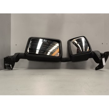 Recambio de retrovisor izquierdo para renault serie t 12.8 diesel referencia OEM IAM 7482408450 7482408452 7484568089 7482408449
