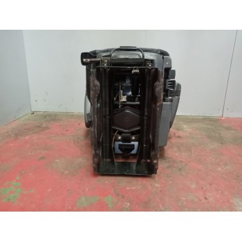 Recambio de asiento delantero derecho para scania r i r 500 referencia OEM IAM 2189640  