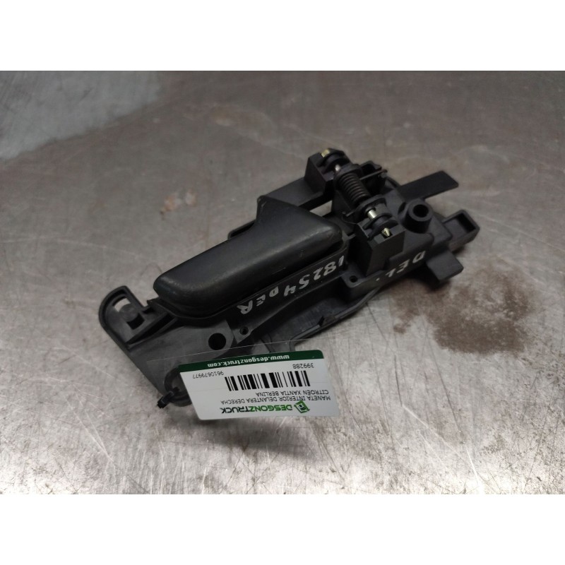 Recambio de maneta interior delantera derecha para citroën xantia berlina 1.6i x / 1.6 x referencia OEM IAM 9610679977 - Verde