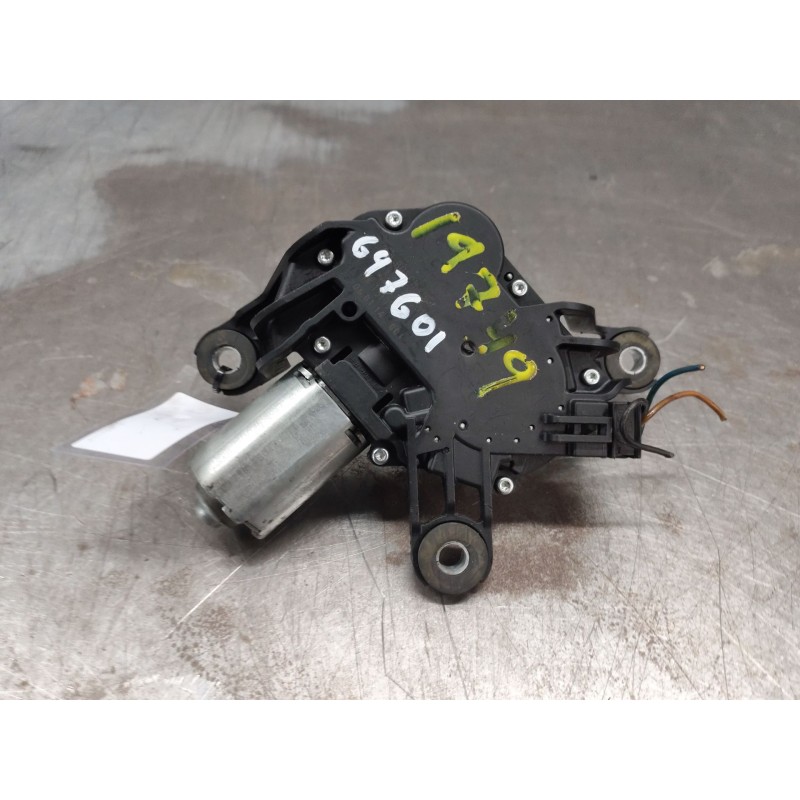Recambio de motor limpia trasero para opel astra gtc cosmo referencia OEM IAM 13105981 - Blanco 2