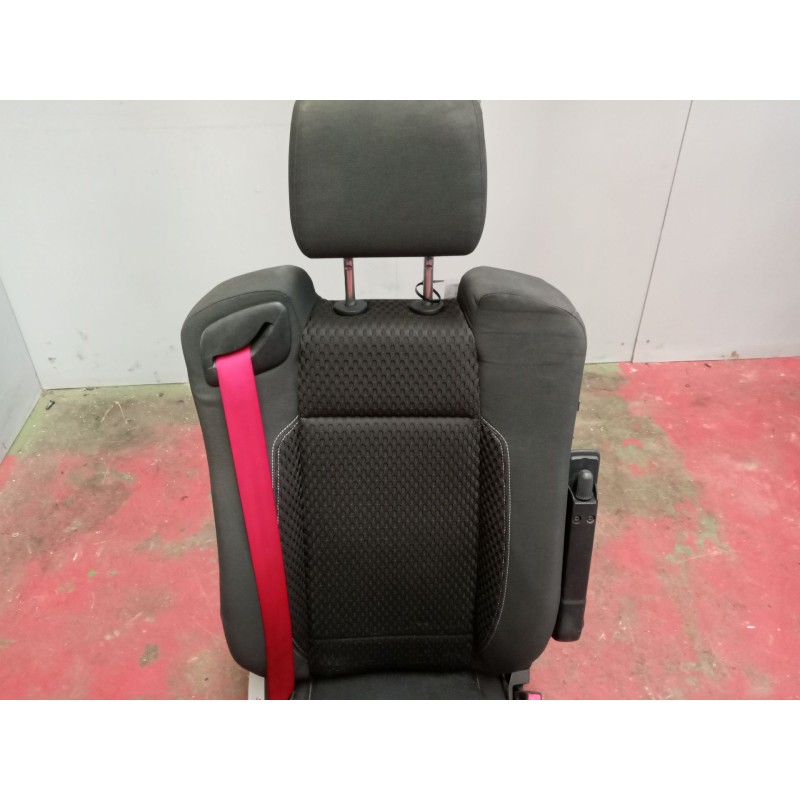 Recambio de asiento delantero derecho para renault serie t 10.8 diesel referencia OEM IAM 7421615420 - Blanco 2