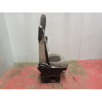 Recambio de asiento delantero derecho para daf serie xf105.510 12.9 diesel referencia OEM IAM 1700020  
