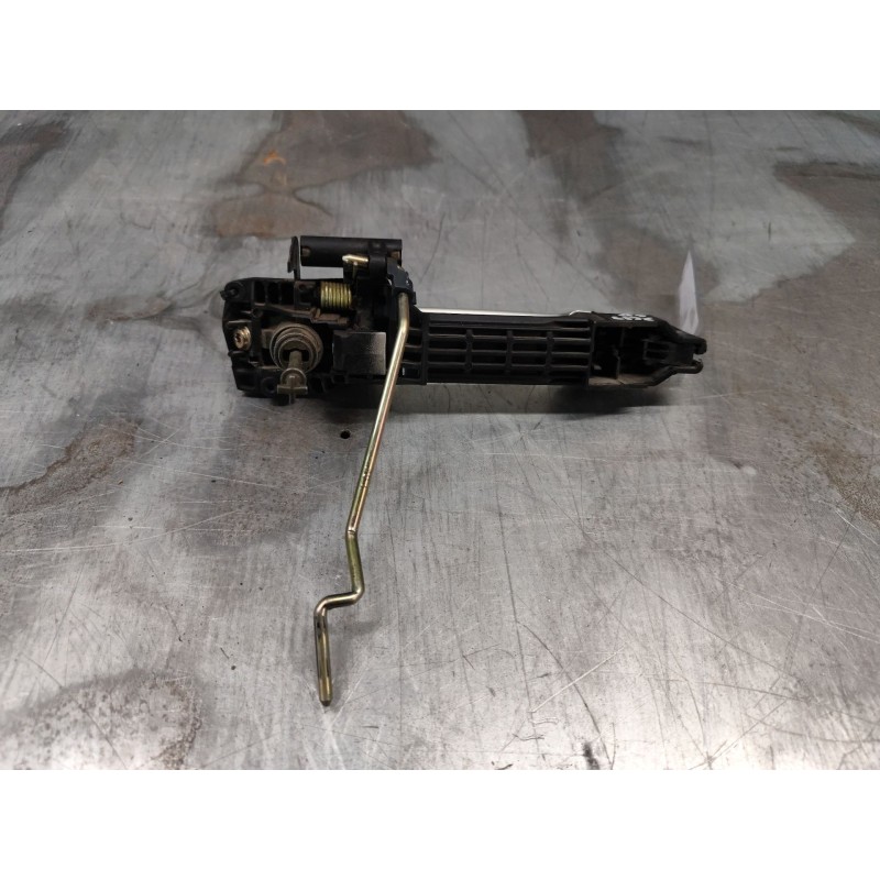 Recambio de maneta exterior delantera izquierda para toyota avensis wagon (t25) 2.0 d-4d executive referencia OEM IAM 6921105903 2