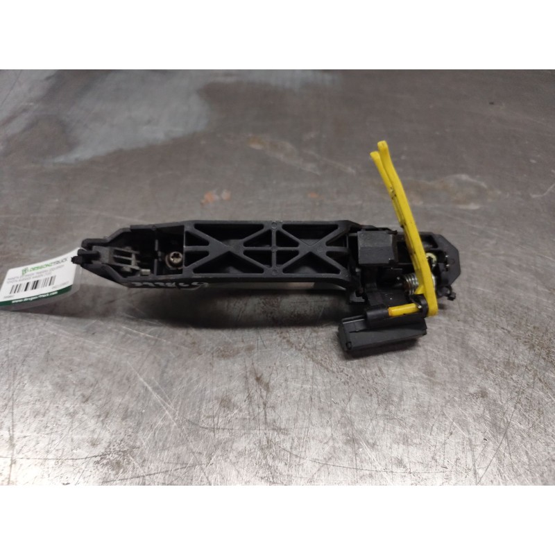 Recambio de maneta exterior trasera izquierda para toyota avensis wagon (t25) 2.0 d-4d executive referencia OEM IAM 6921105903 2