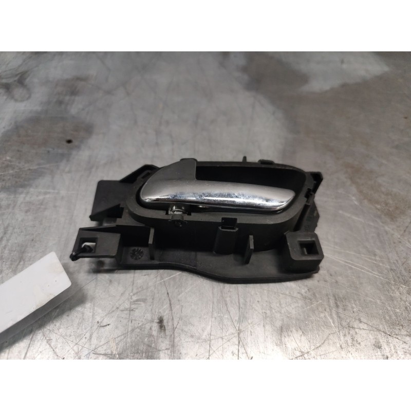 Recambio de maneta interior delantera izquierda para peugeot 407 sport referencia OEM IAM 96526178VD - Blanco 3