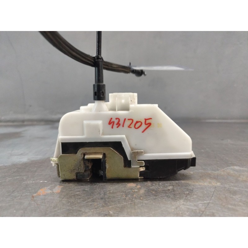 Recambio de cerradura puerta delantera derecha para citroën c3 1.4 satisfaction referencia OEM IAM 6