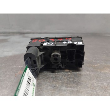 Recambio de mando luces para opel astra gtc cosmo referencia OEM IAM 13100136 04063030 12 PINS