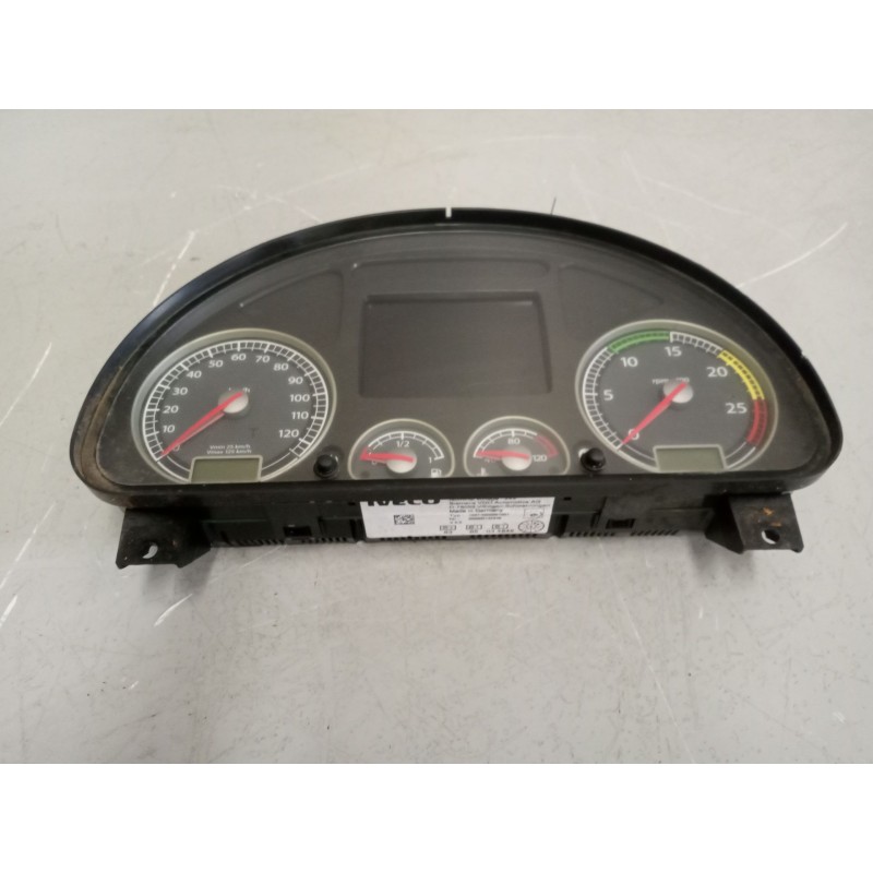 Recambio de cuadro instrumentos para iveco stralis (as) fg /fp  4x2 gran espacio referencia OEM IAM 504276236  