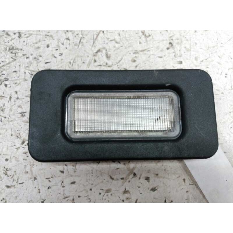 Recambio de luz interior para citroen c5 berlina 2.0 hdi sx referencia OEM IAM 9637758677  