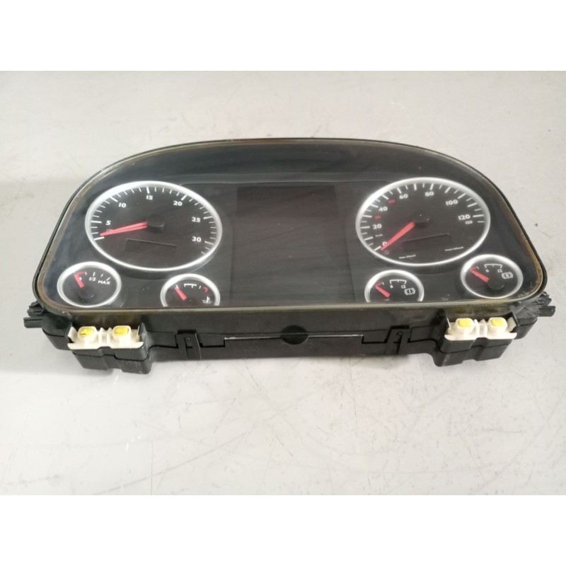 Recambio de cuadro instrumentos para man tgx 18.500 12.4 diesel referencia OEM IAM 81272026284  