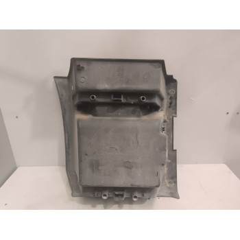 Recambio de peldaño izquierdo para renault serie t 12.8 diesel referencia OEM IAM 82574835  