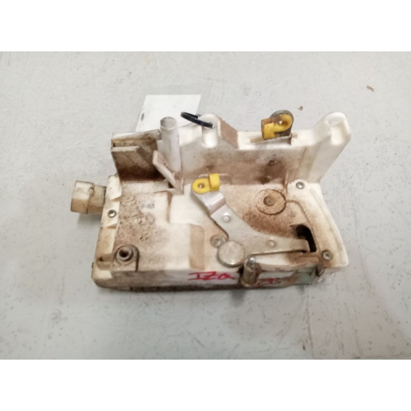 Recambio de cerradura puerta delantera izquierda para iveco eurocargo 05.03  5.9 diesel referencia OEM IAM   