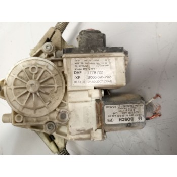 Recambio de elevalunas delantero derecho para daf serie xf105.510 12.9 diesel referencia OEM IAM 1779722  