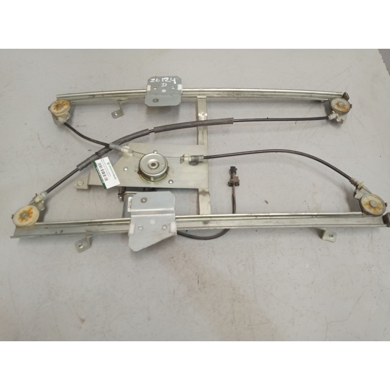 Recambio de elevalunas delantero derecho para renault hr 420.18/26 premium 01  11.1 diesel referencia OEM IAM   