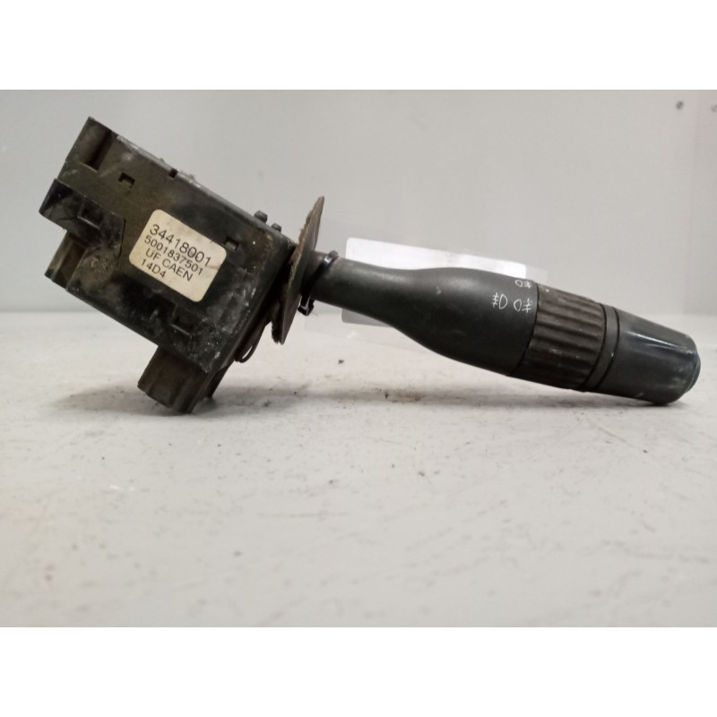 Recambio de mando intermitentes para renault hr 420.18/26 premium 01  11.1 diesel referencia OEM IAM 5001837501 - Blanco 4