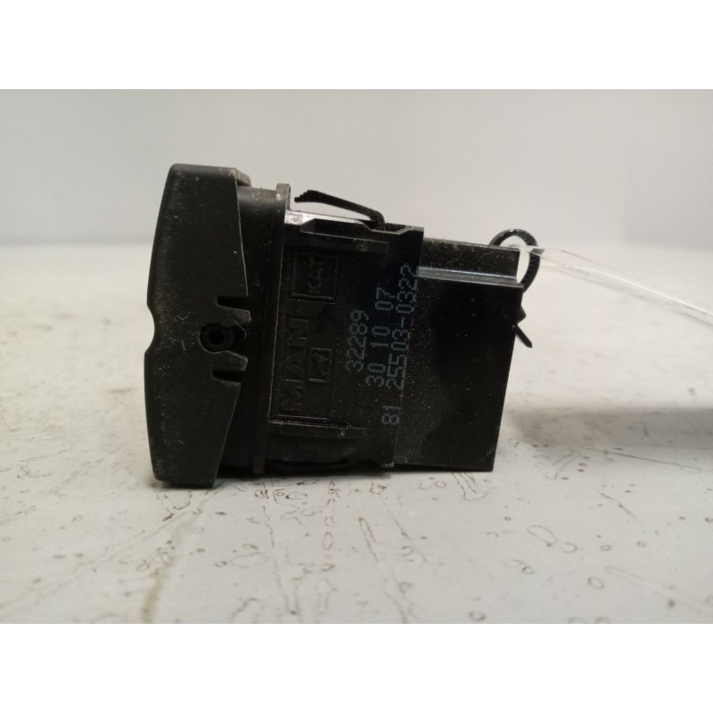 Recambio de interruptor para man tgx 18.480 12.4 diesel referencia OEM IAM 81255030322 - Azul 3