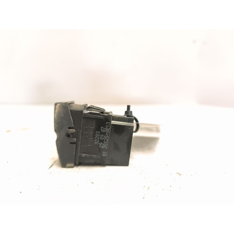 Recambio de interruptor para man tgx 18.480 12.4 diesel referencia OEM IAM 81255250213 - Azul 3