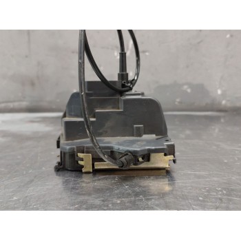 Recambio de cerradura puerta trasera derecha para renault megane ii berlina 5p authentique referencia OEM IAM   
