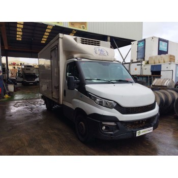 iveco daily v caja/chasis del año 2015