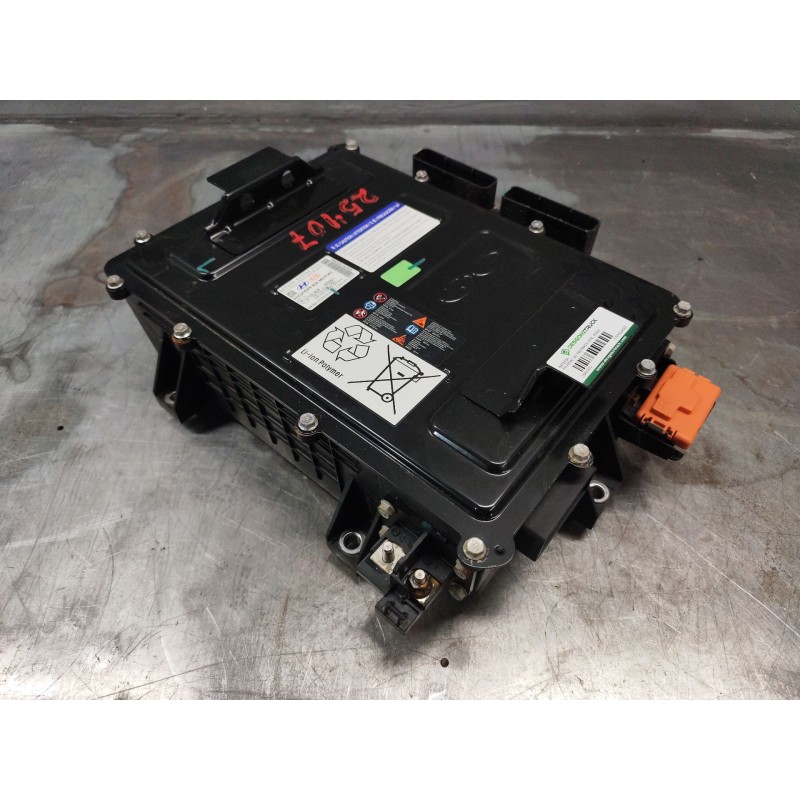 Recambio de bateria para hyundai i30 fastback (pde, pden) 1.0 t-gdi hybrid 48v referencia OEM IAM 375M0G4000 - Blanco