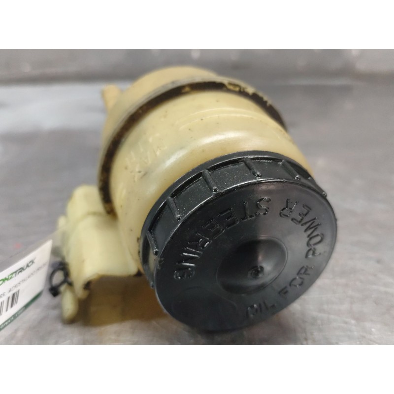 Recambio de deposito servo para peugeot boxer caja cerr. acristalado (rs2850)(230)('02) 1400 td referencia OEM IAM - Blanco 2