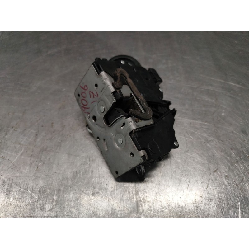 Recambio de cerradura puerta delantera izquierda para peugeot boxer furgoneta 2.2 hdi 120 referencia OEM IAM 1342155080 28100605 - Blanco