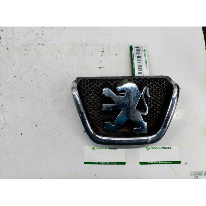 Recambio de emblema para peugeot 206 berlina xr referencia OEM IAM   