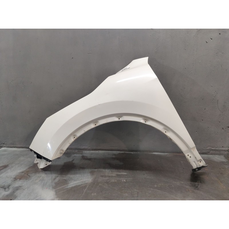 Recambio de aleta delantera izquierda para nissan qashqai ii (j11, j11_) 1.5 dci referencia OEM IAM F31014EAMB  