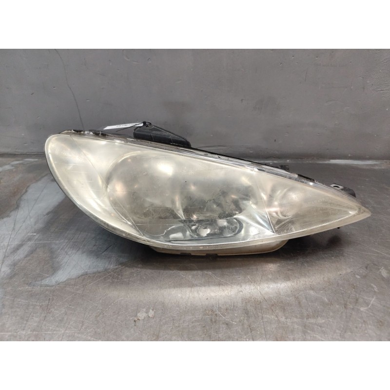 Recambio de faro derecho para peugeot 206 berlina xs referencia OEM IAM   