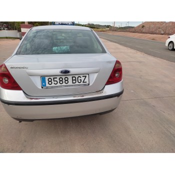 ford mondeo berlina (ge) del año 2001