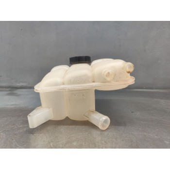 Recambio de deposito expansion para ford focus iii 1.0 ecoboost referencia OEM IAM AV418K218DA  