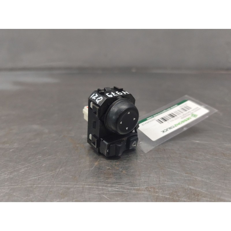 Recambio de mando retrovisor para nissan qashqai ii (j11, j11_) 1.5 dci referencia OEM IAM 255704EA1B  