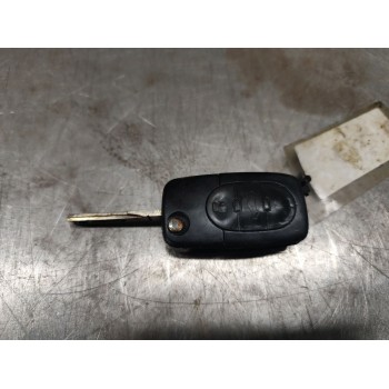 Recambio de conmutador de arranque para audi a4 berlina (8e) 1.9 tdi (96kw) referencia OEM IAM 4B0905851G  