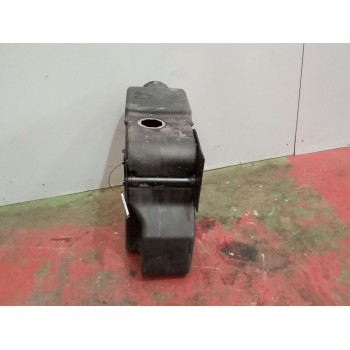Recambio de deposito adblue para renault premium distribution 7.2 diesel referencia OEM IAM 7421069605  