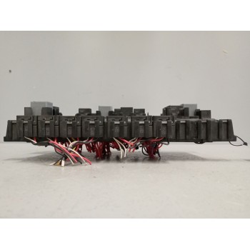 Recambio de caja reles / fusibles para daf serie xf euro 6 12.9 diesel referencia OEM IAM 2150895  