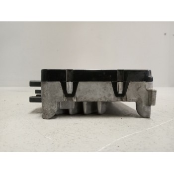 Recambio de modulo electronico para scania serie p/g/r (c-clase) 15.6 diesel referencia OEM IAM 2025651  
