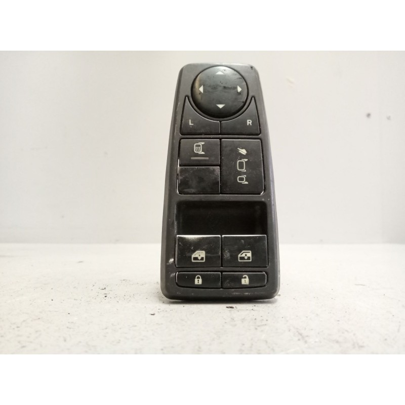 Recambio de mando elevalunas delantero izquierdo para man tgx 18.480 12.4 diesel referencia OEM IAM 81258067063  