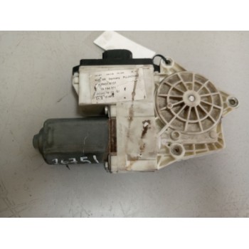 MOTOR ELEVALUNAS DELANTERO IZQUIERDO 81286016137 