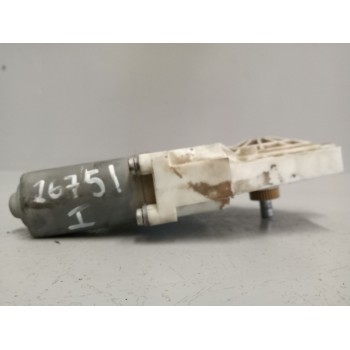Recambio de motor elevalunas delantero izquierdo para man tgx 18.480 12.4 diesel referencia OEM IAM 81286016137  