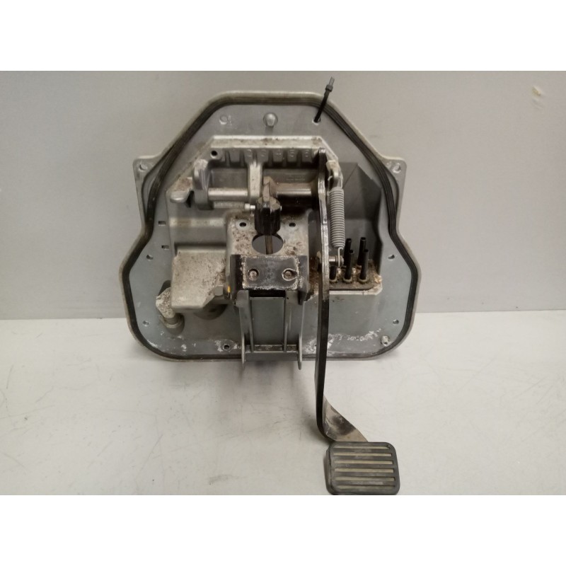 Recambio de soporte pedales para daf serie xf euro 6 12.9 diesel referencia OEM IAM 2106686  