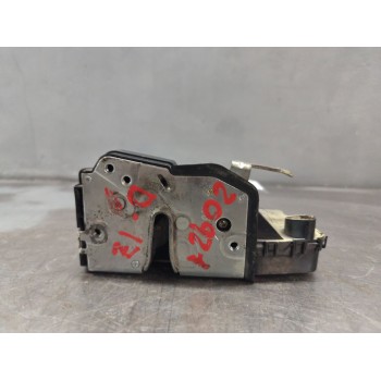 Recambio de cerradura puerta delantera izquierda para bmw serie 3 berlina (e46) 320d referencia OEM IAM  7 PINS 