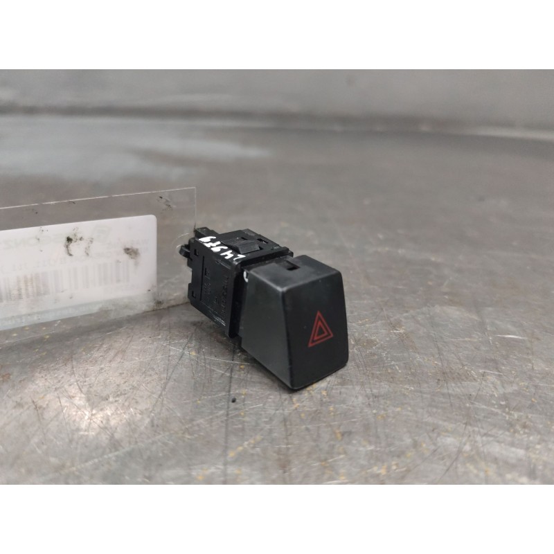 Recambio de warning para nissan qashqai ii (j11, j11_) 1.5 dci referencia OEM IAM   