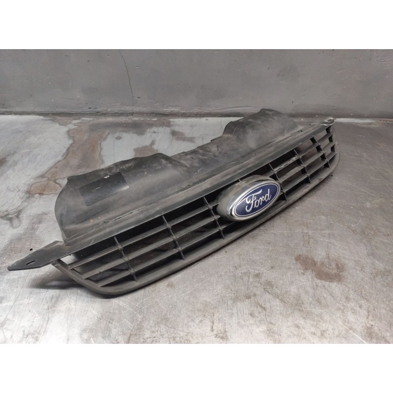 Recambio de rejilla paragolpes central para ford focus lim. (cb4) 1.8 tdci turbodiesel cat referencia OEM IAM   