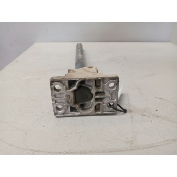 Recambio de soporte guardabarros trasero para renault magnum ab 2005 12.8 diesel referencia OEM IAM 21213203 21213202 