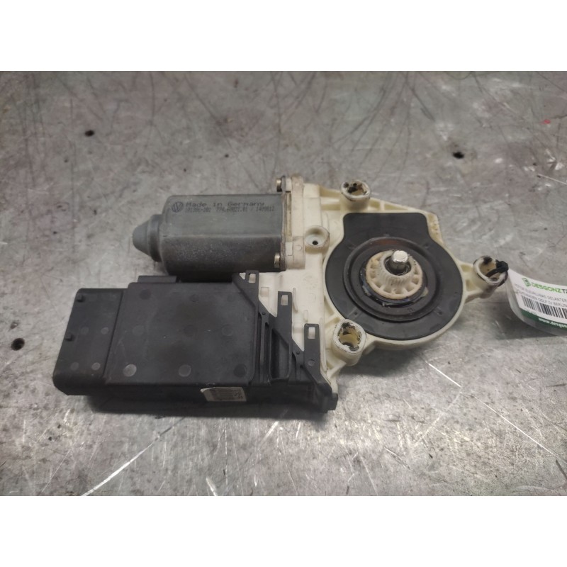 Recambio de motor elevalunas delantero derecho para volkswagen golf iv berlina (1j1) básico referencia OEM IAM 101434202  