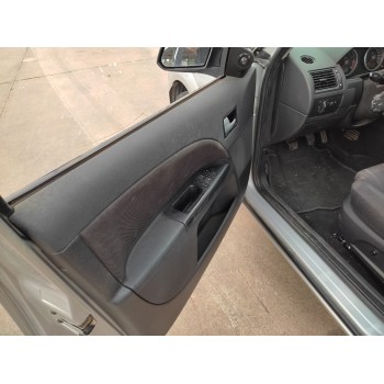 ford mondeo berlina (ge) del año 2001