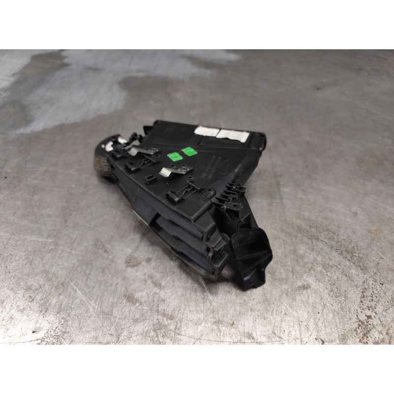 Recambio de aireador central derecho para ford focus lim. (cb8) titanium referencia OEM IAM BM51A014L20AC3JA6  